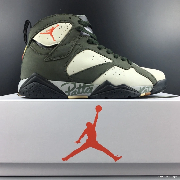 SP 7 100 AT3375 Patta Air x Retro  Jordan 'Icicle' 0320